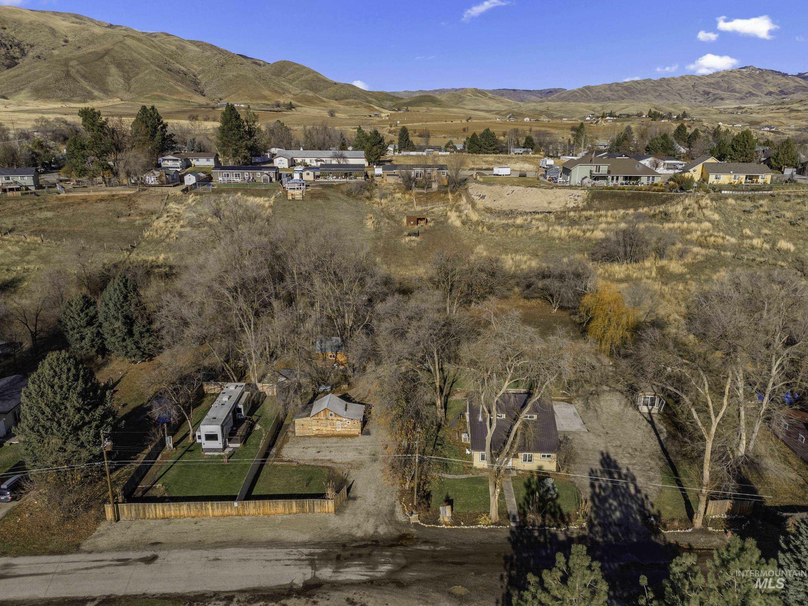 Property Photo:  126 Canyon Street  ID 83629 