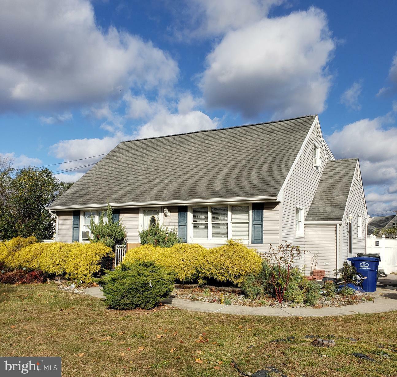 Property Photo:  72 Hinkle Drive  NJ 08505 