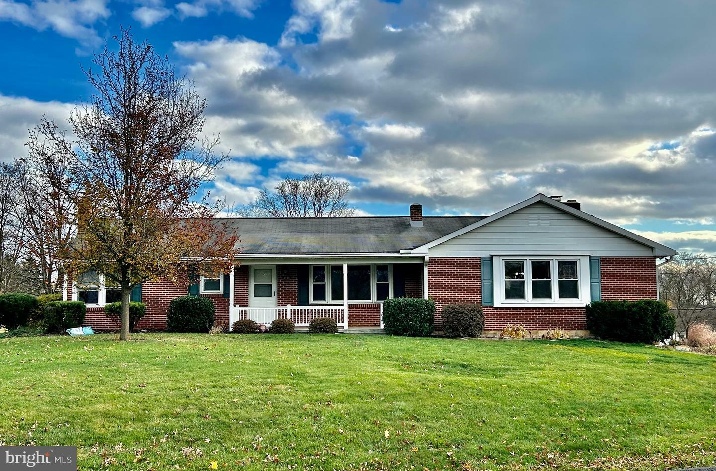 Property Photo:  3935 Mountain View Road  PA 17050 