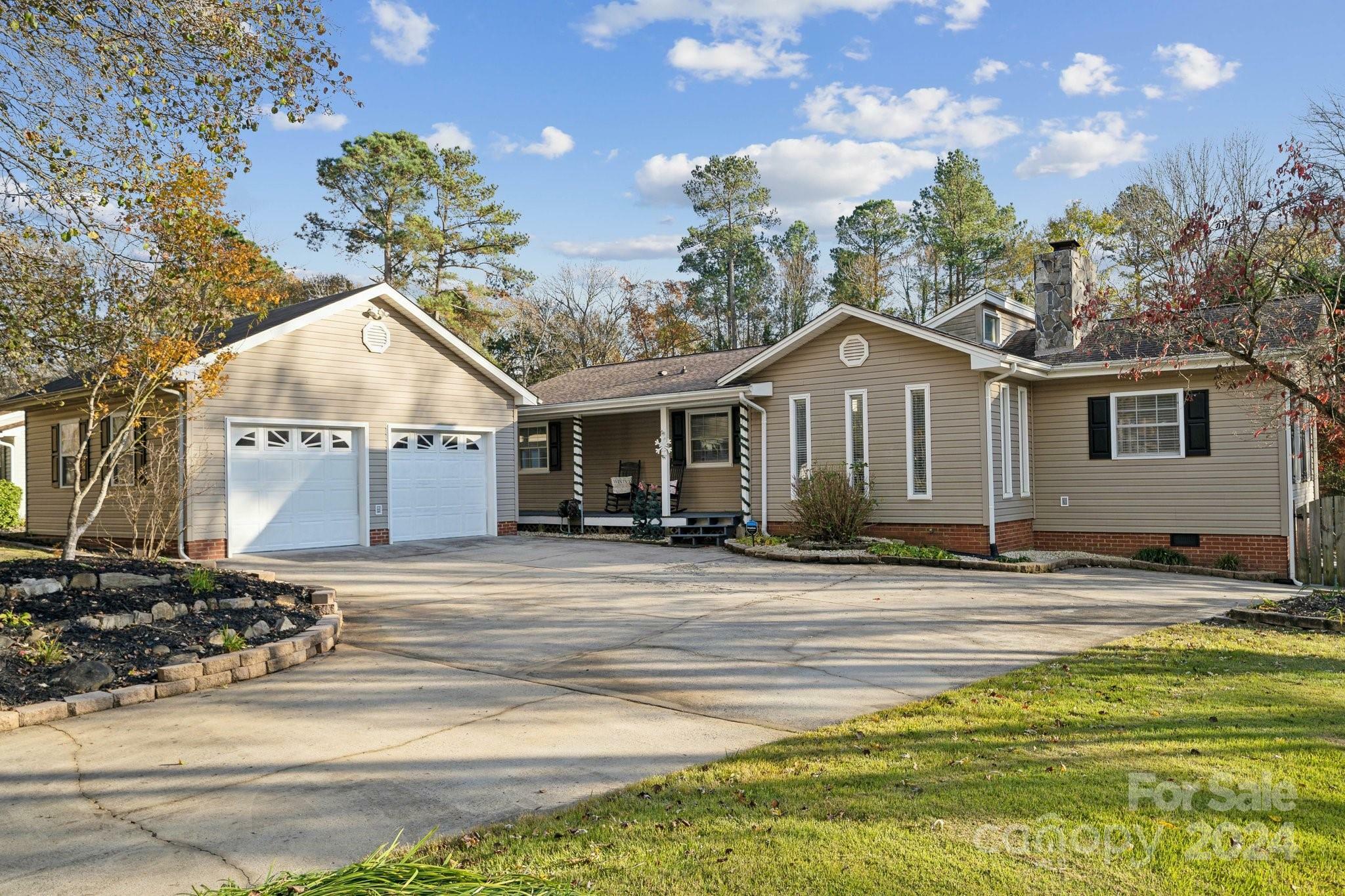 Property Photo:  400 Neighbors Drive  NC 28107 