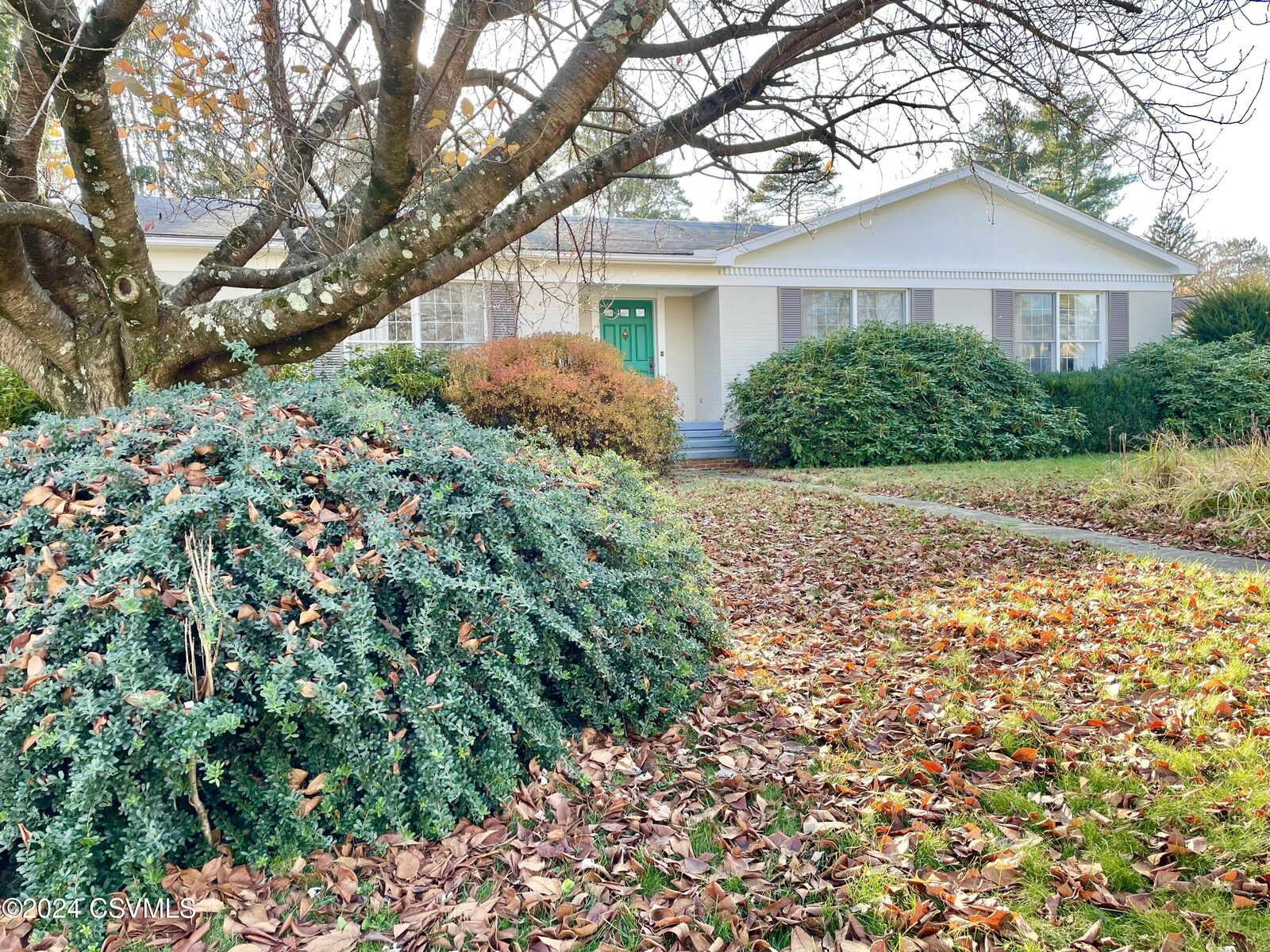 Property Photo:  1167 Smoketown Road  PA 17837 