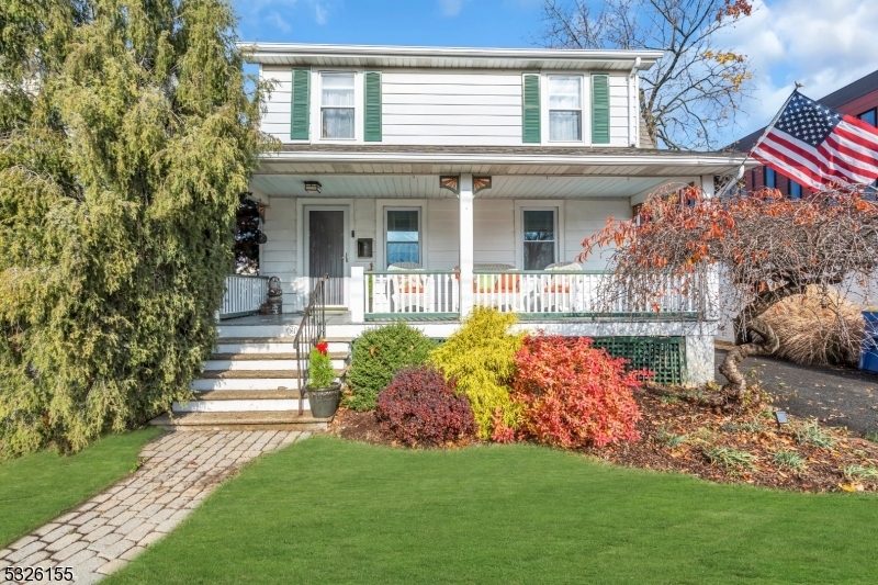 Property Photo:  161 E Cliff St  NJ 08876 