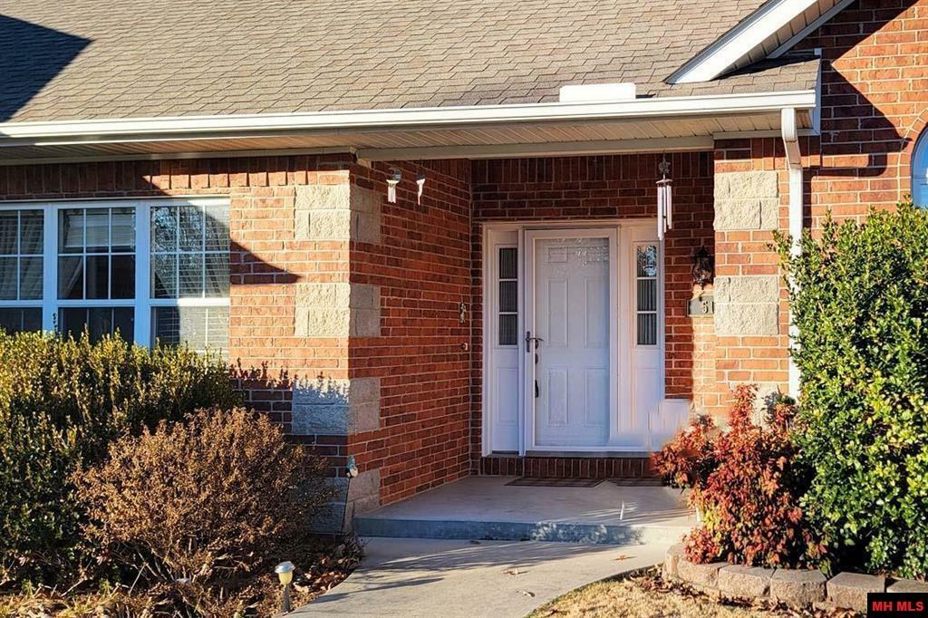 Property Photo: 51 Cr 457 AR 72653