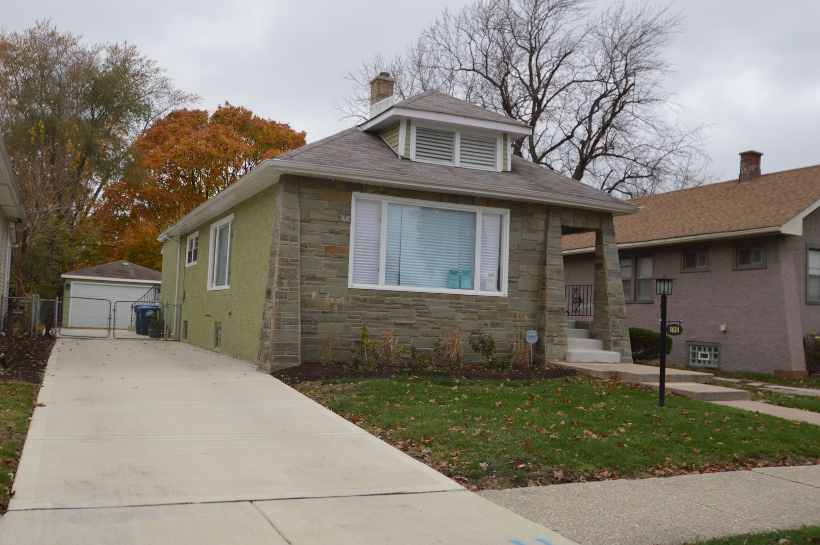 Property Photo:  1624 S 18th Avenue  IL 60153 