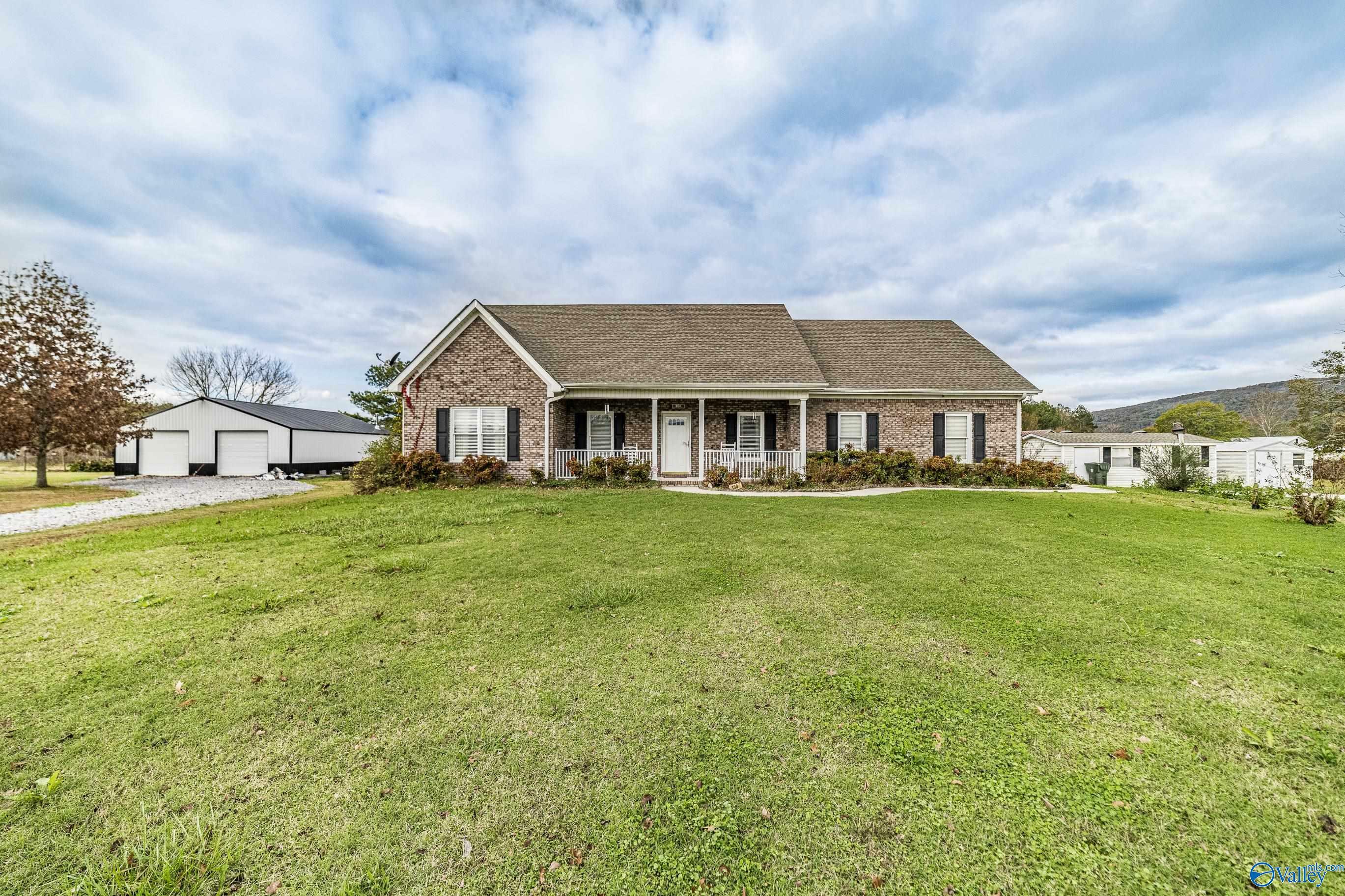 Property Photo:  1004 Low Gap Road  AL 35763 