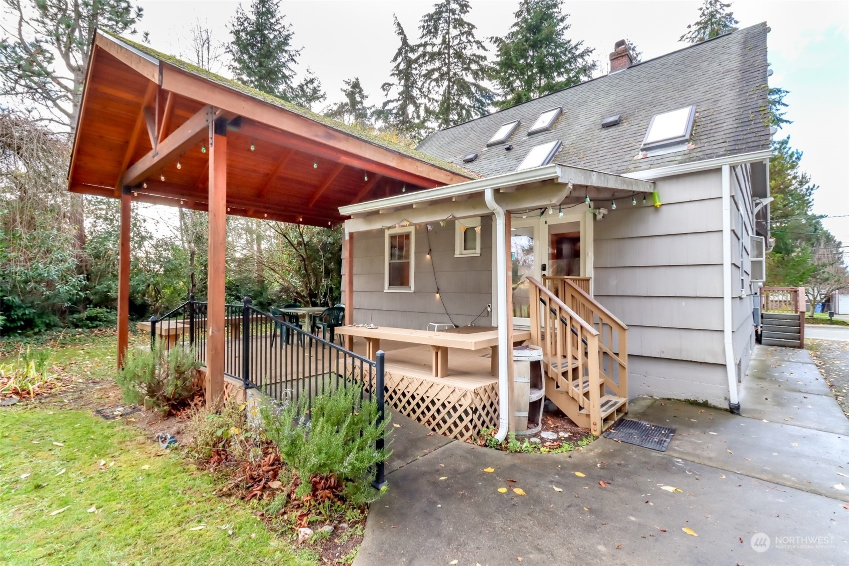 Property Photo:  9103 Golden Given Road E  WA 98445 