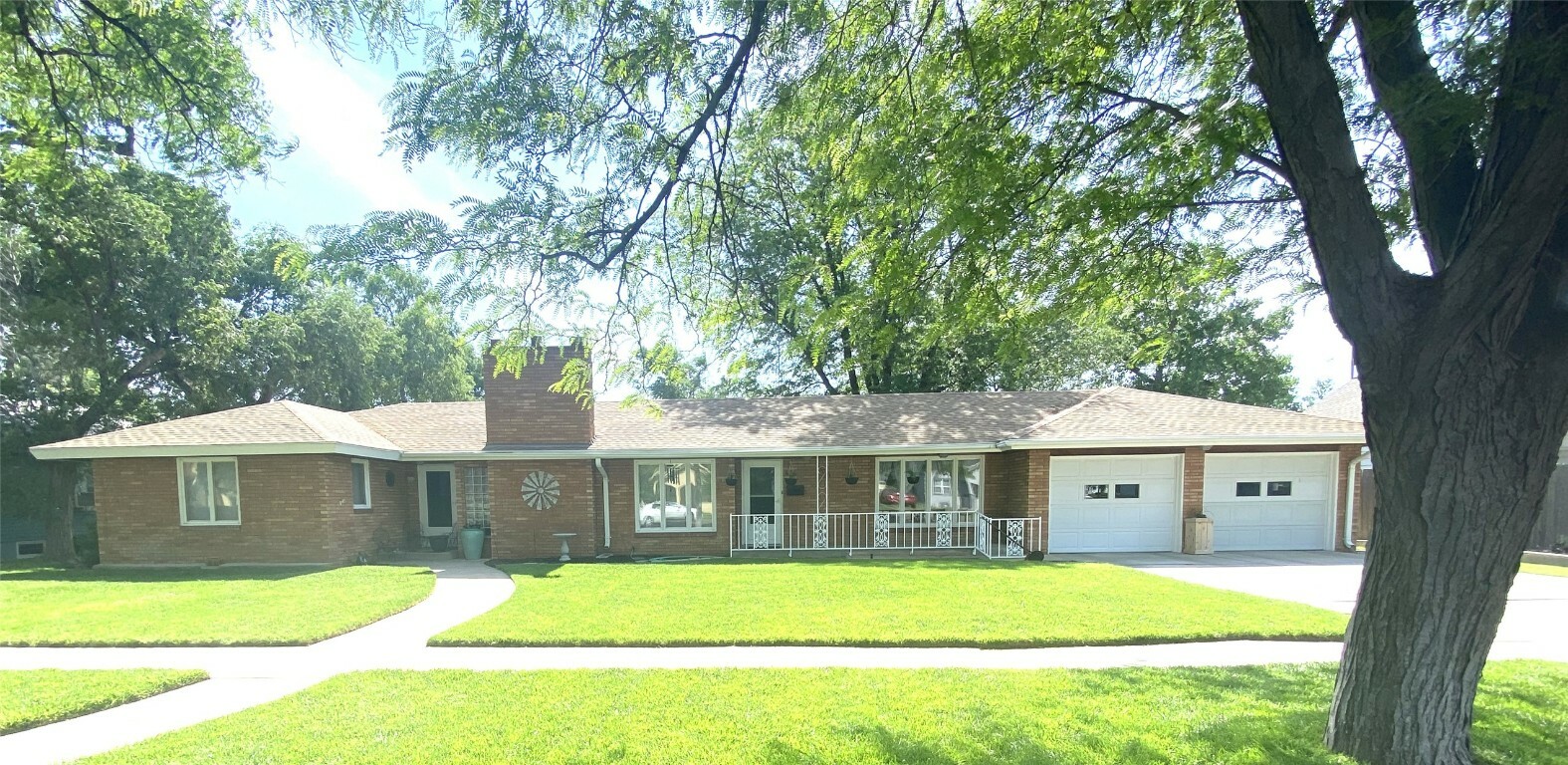 1306 N Main Street  Garden City KS 67846 photo