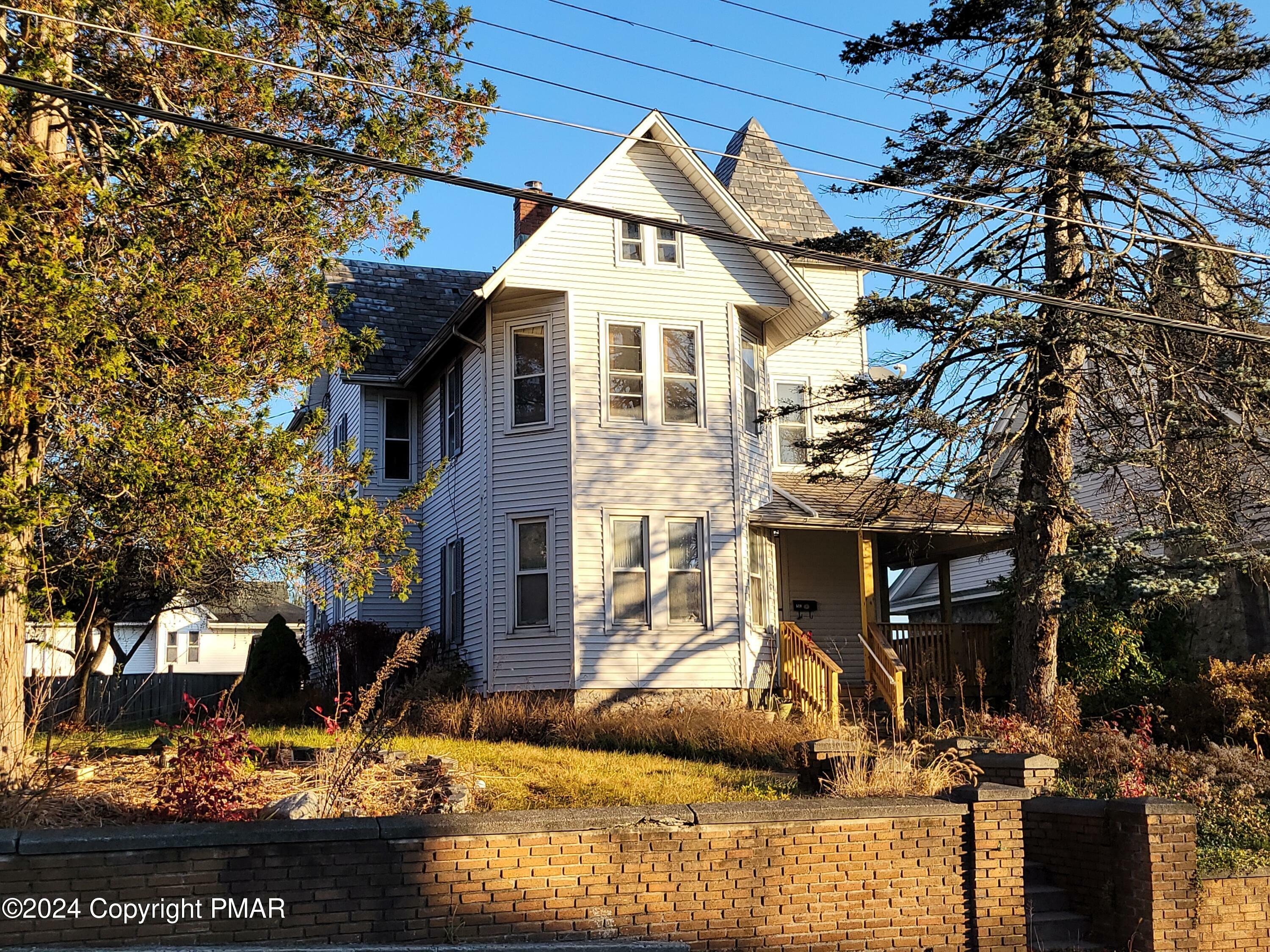 Property Photo:  529 Market Street  PA 18013 