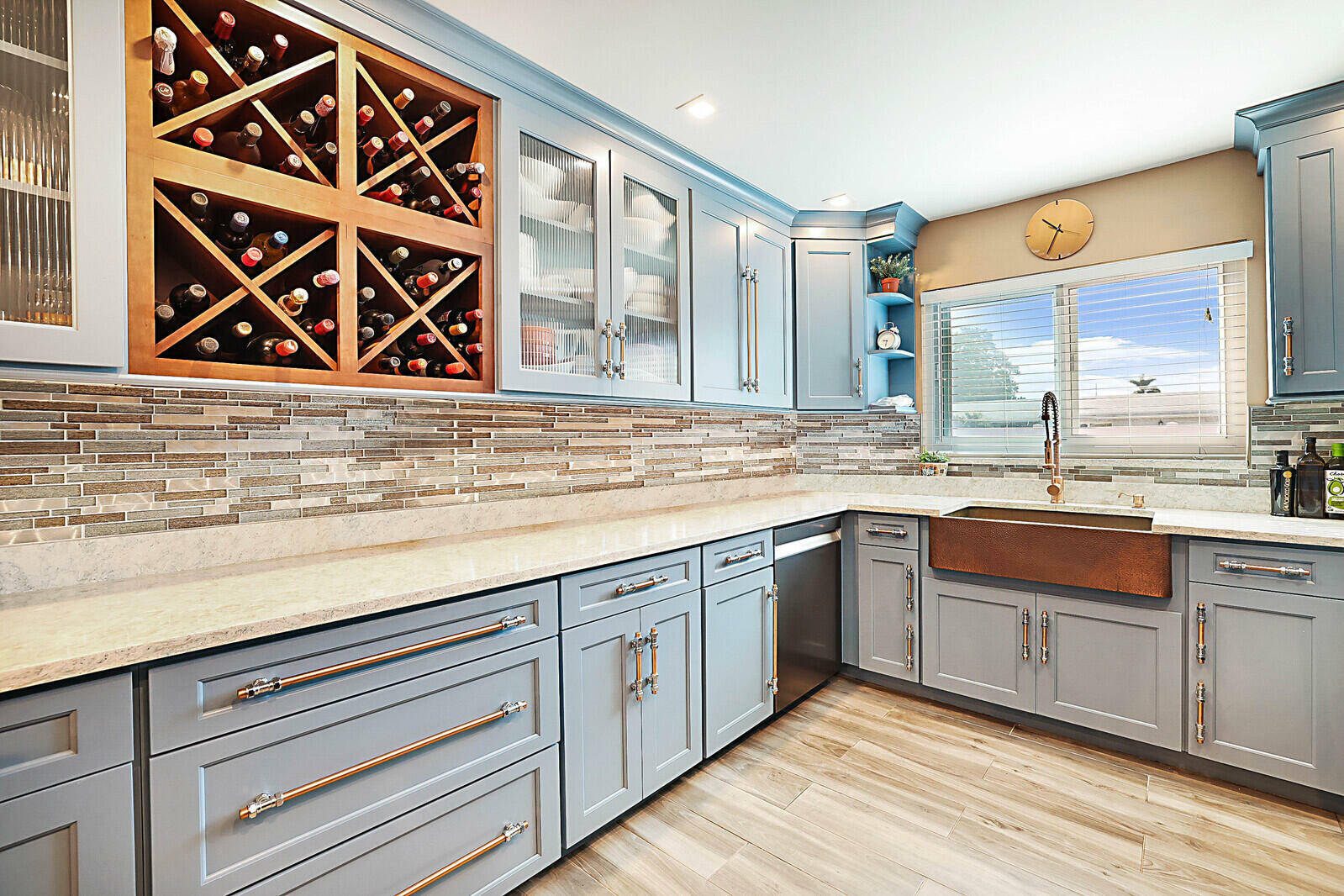 Property Photo: 4548 SW 28th Way FL 33312