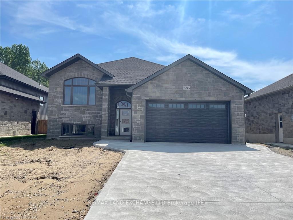 Property Photo: 383 Ridge Street ON N0H 2C3