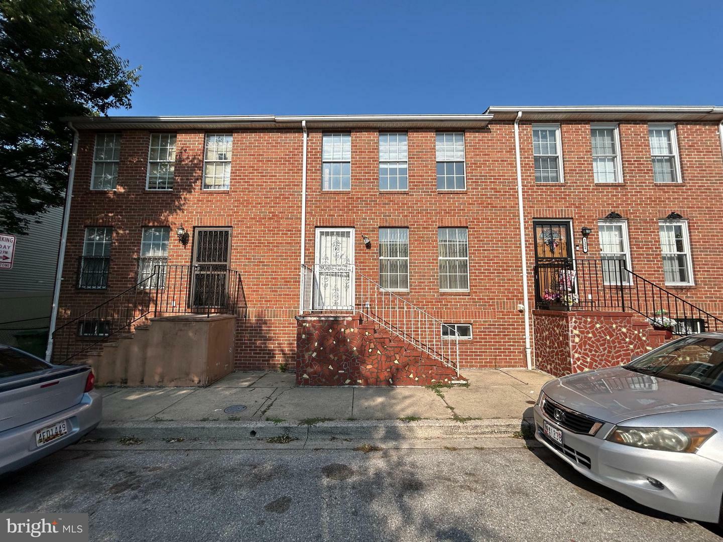 Property Photo:  1322 N Stockton Street  MD 21217 