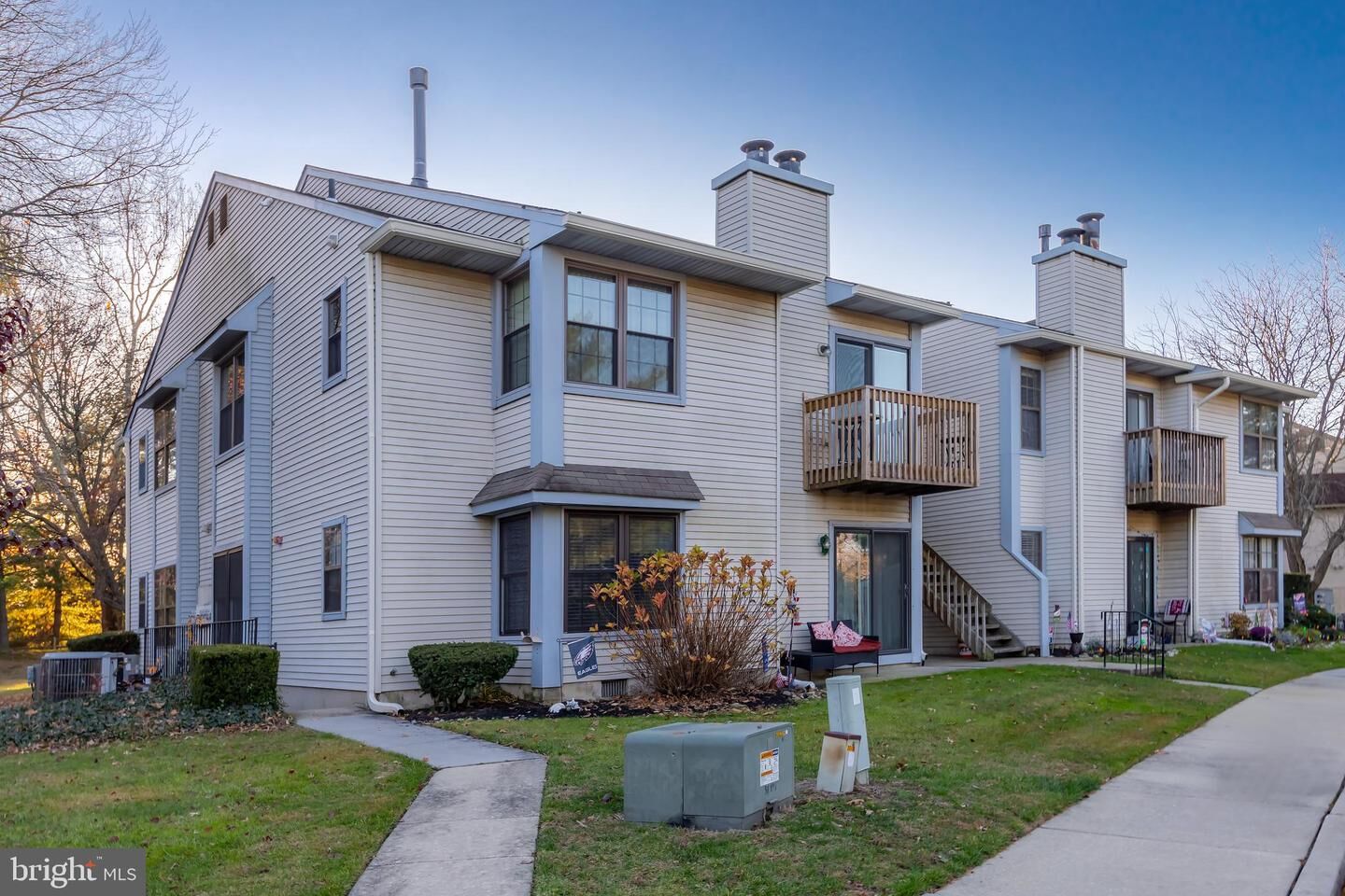 Property Photo:  243 Barclay Court  NJ 08051 