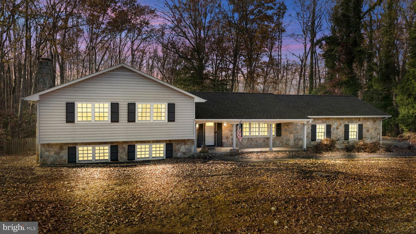 Property Photo:  144 Richard'S Ferry Road  VA 22406 