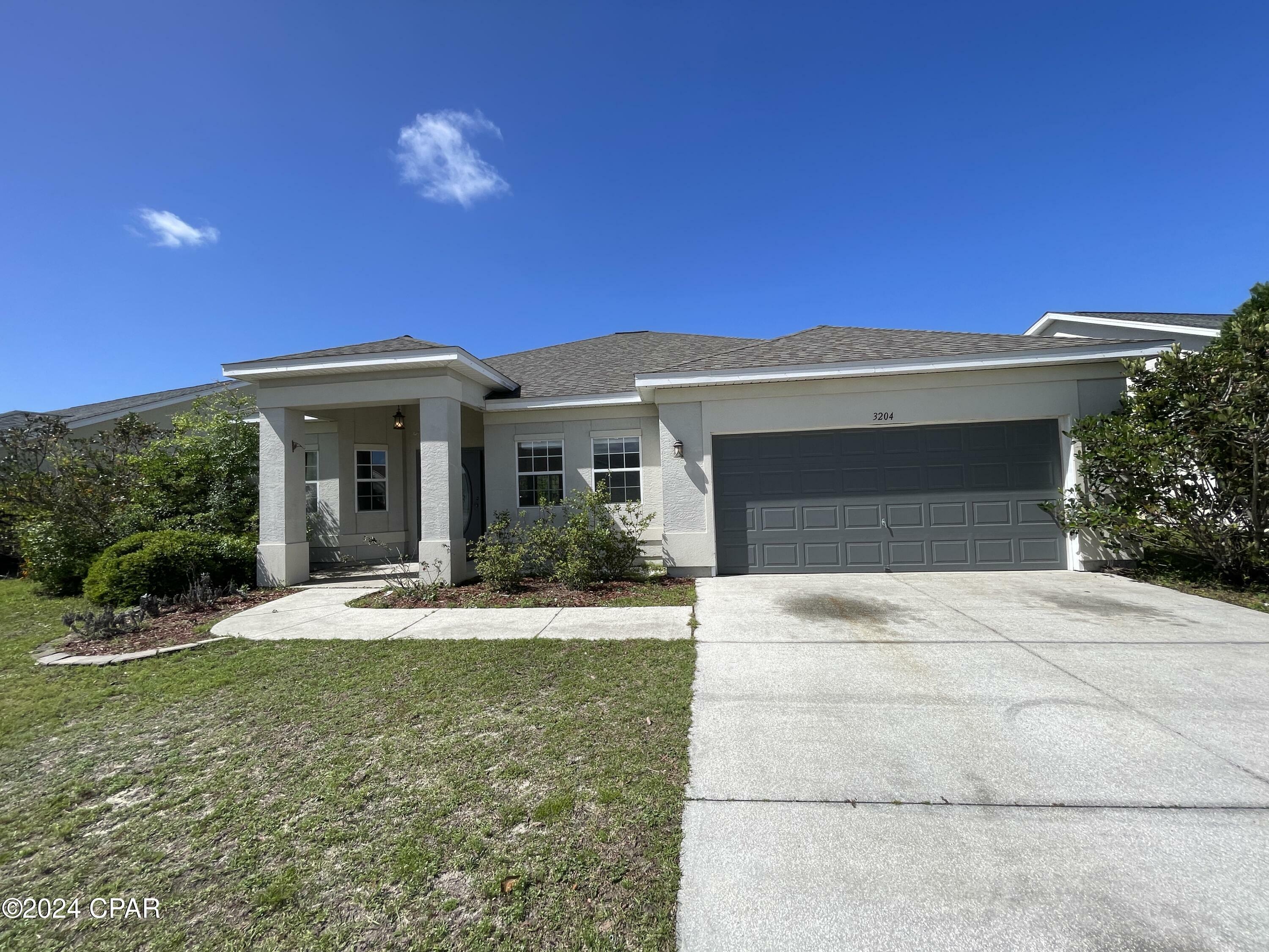 Property Photo:  3204 Azalea Circle  FL 32444 