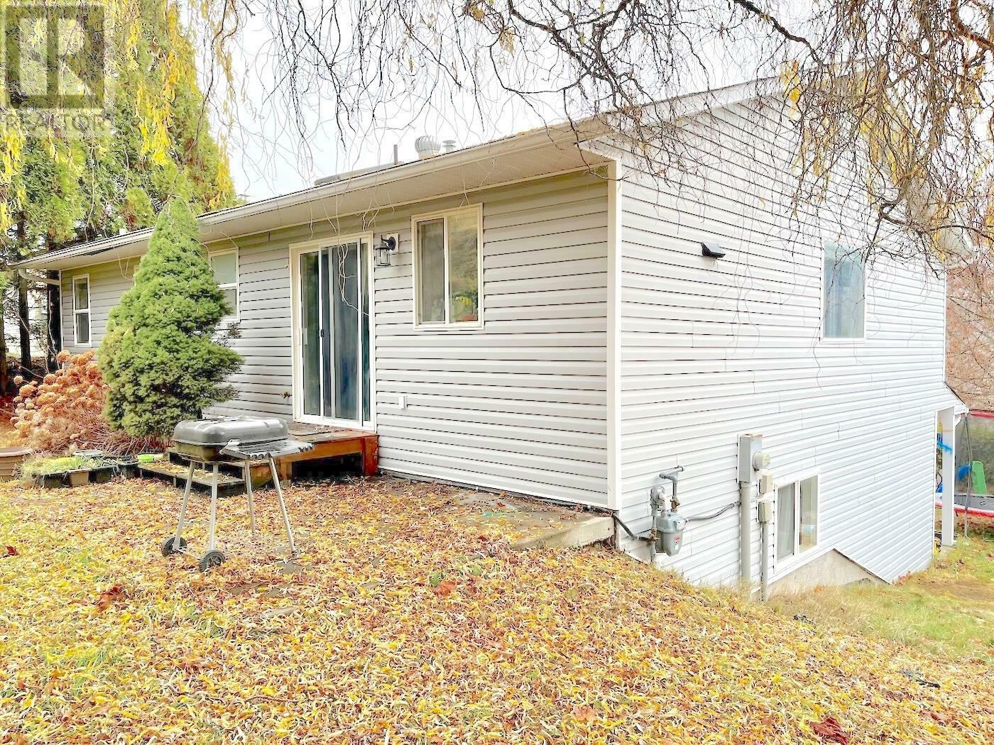 Property Photo: 3703 9th Avenue BC V1N 3T3