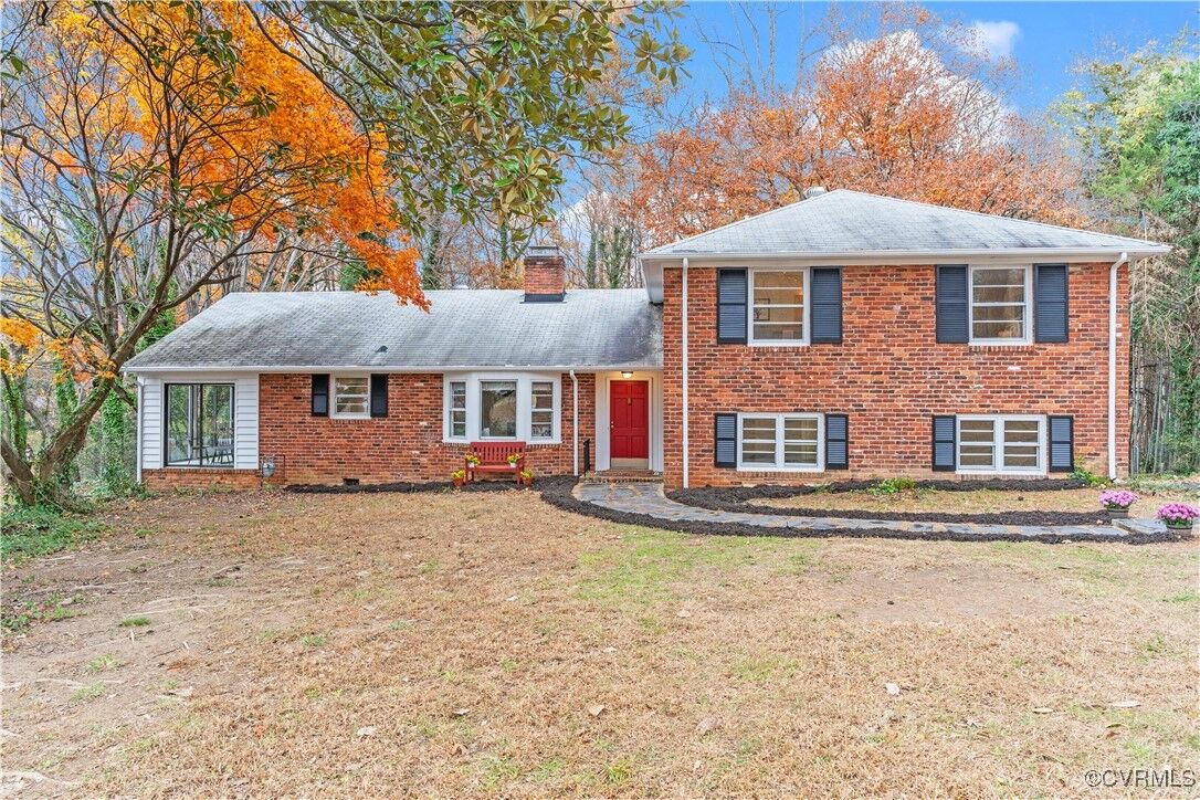 Property Photo:  10012 Oldfield Drive  VA 23235