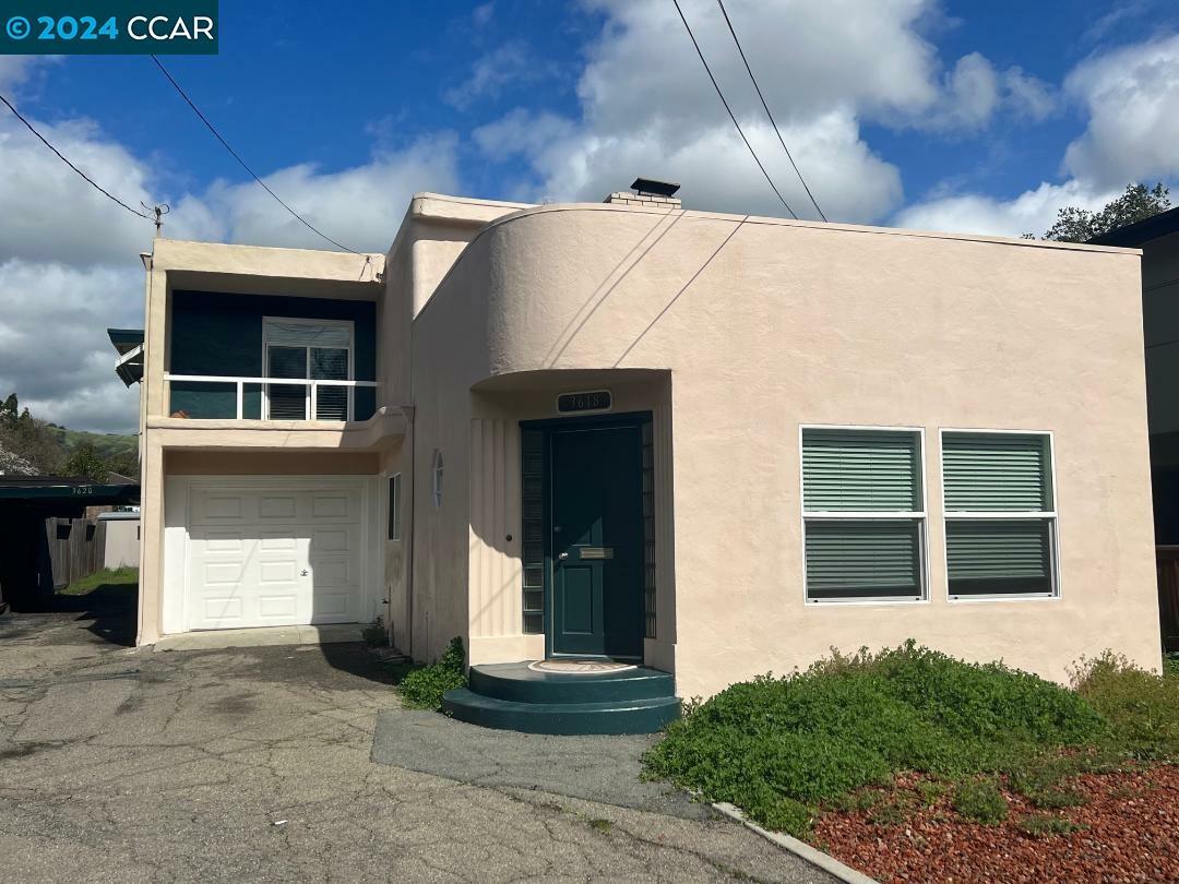 Property Photo:  3618 Chestnut St  CA 94549 