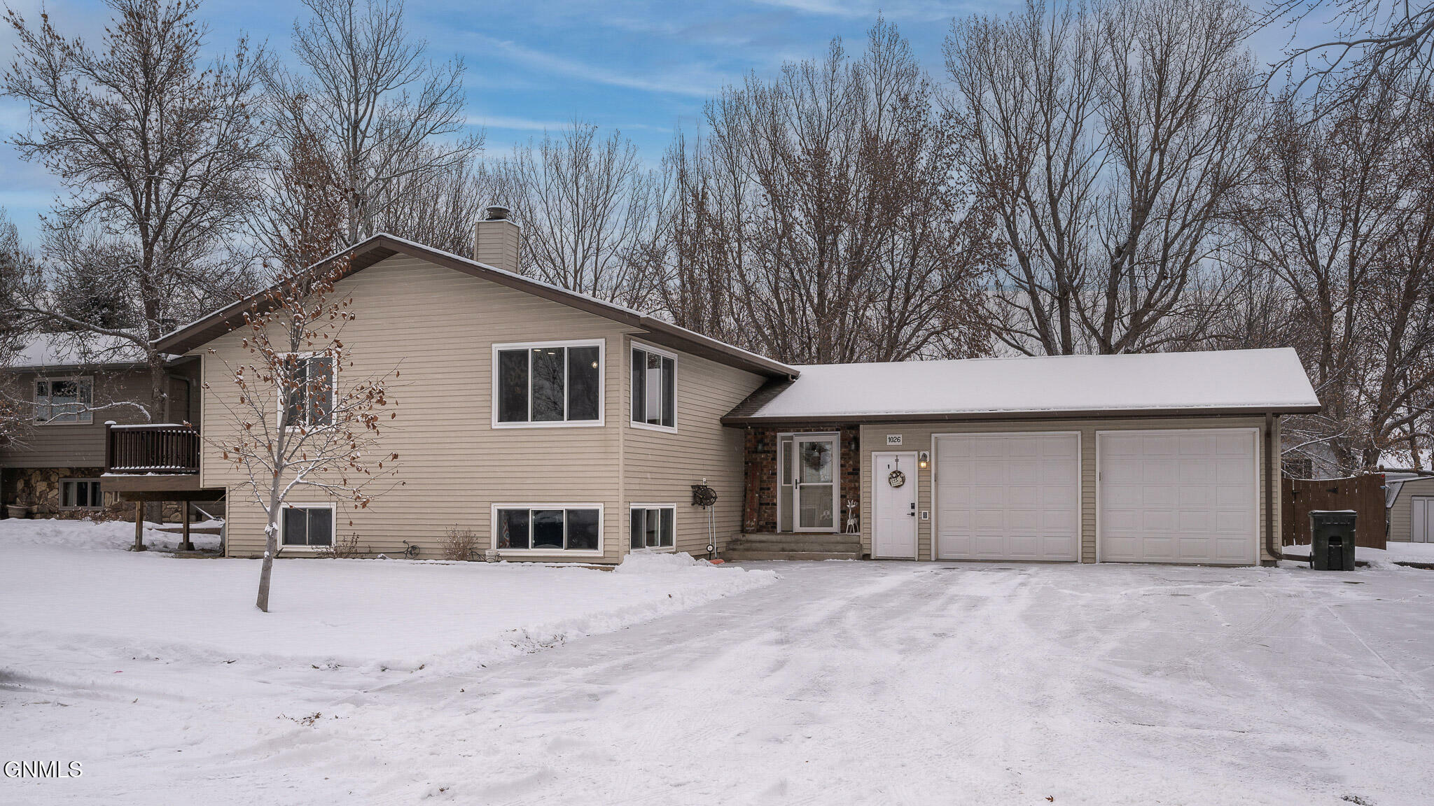 Property Photo:  1026 2nd Avenue NW  ND 58545 