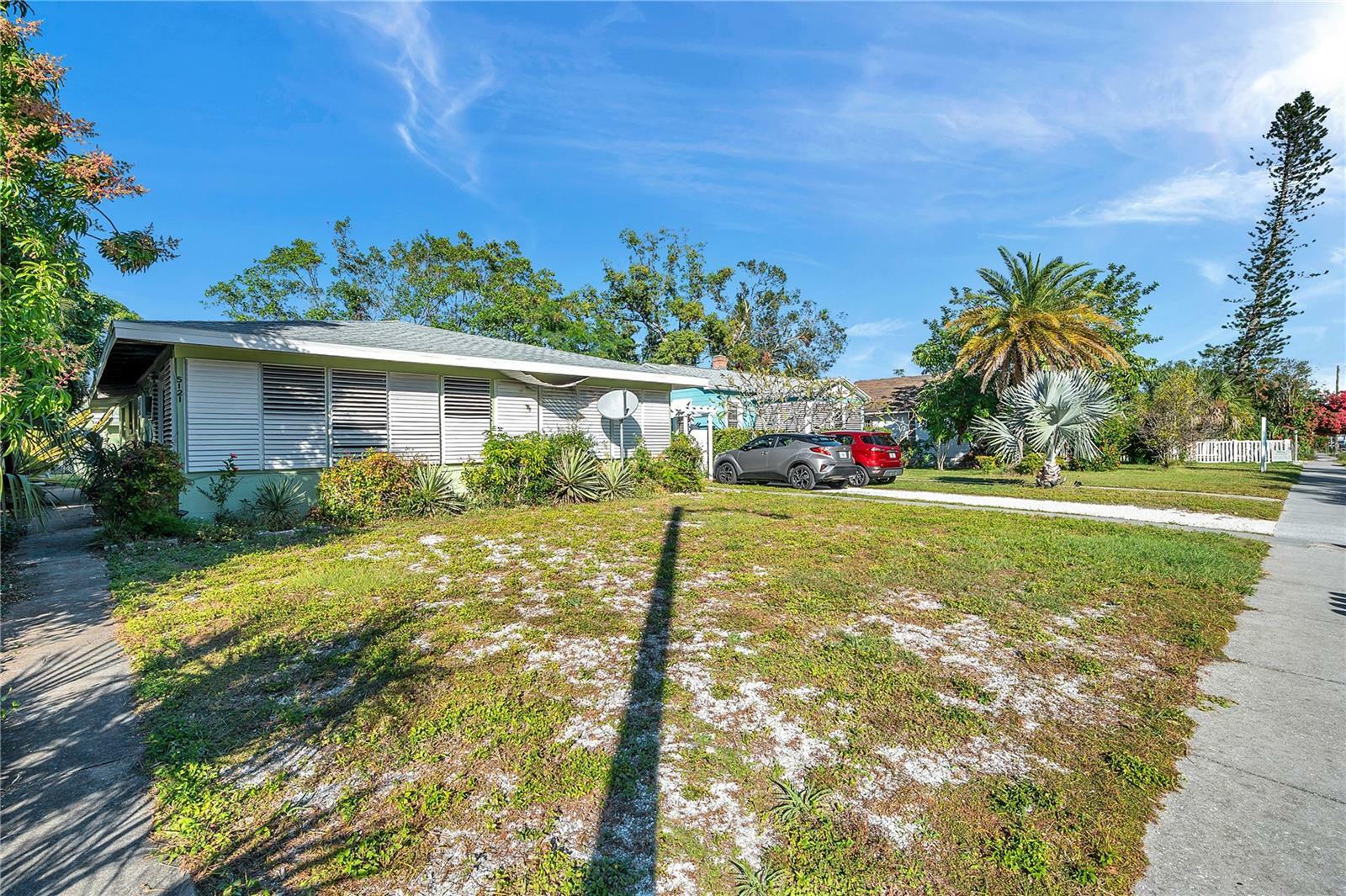 Property Photo:  5115 28th Avenue S  FL 33707 