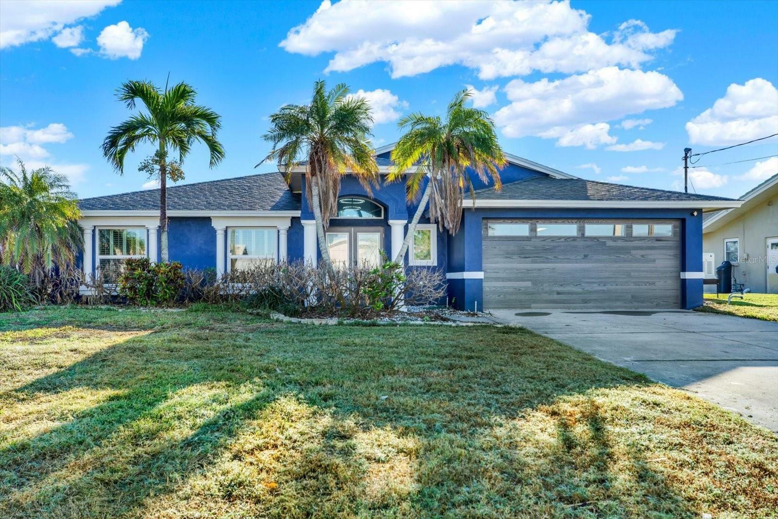 Property Photo:  5451 Oakhurst Drive  FL 33772 