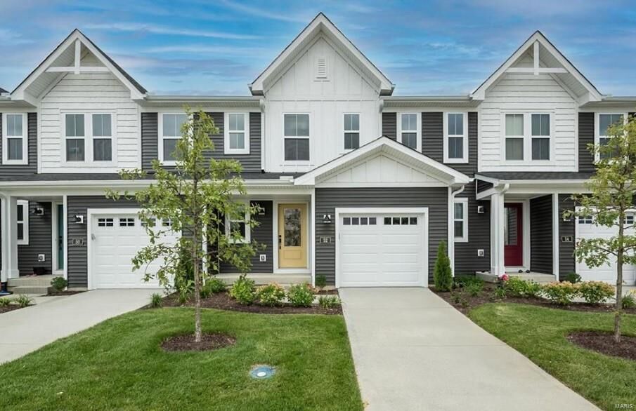 Property Photo:  38 Mora Boulevard 420-401  MO 63385 