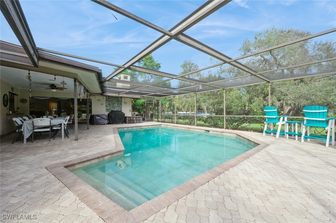 Property Photo:  27401 Matheson Avenue  FL 34135 