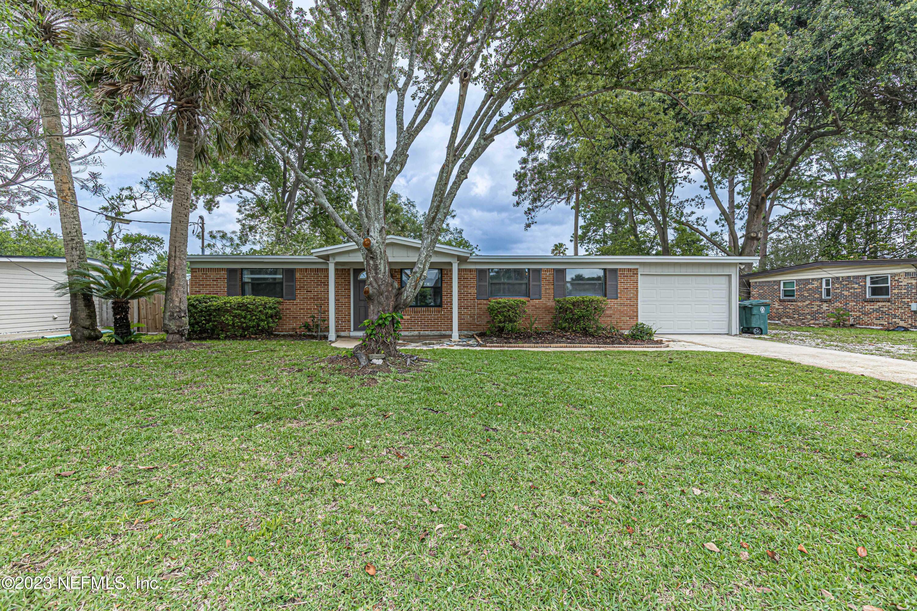 14411 Stacey Road  Jacksonville FL 32250 photo