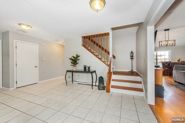 Property Photo:  20 Elinora Drive  NJ 07465 