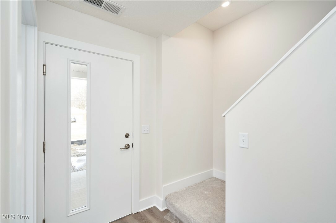 Property Photo: 602 Mull Avenue 11 OH 44313