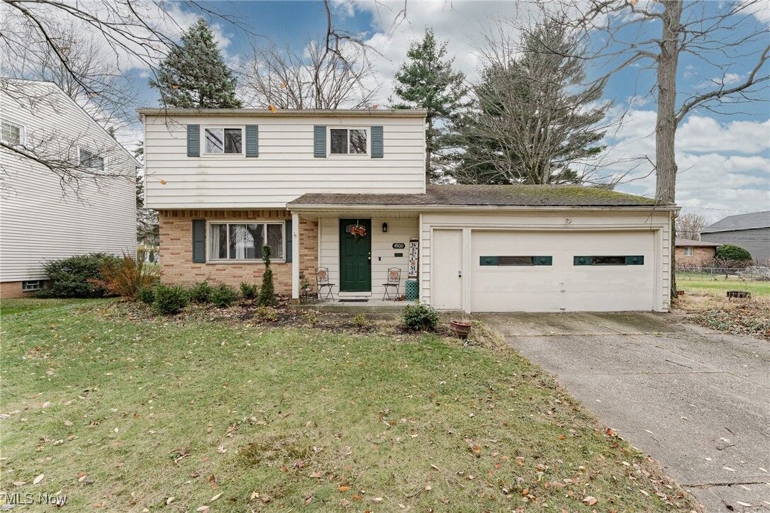 Property Photo:  4900 Delevan Drive  OH 44124 