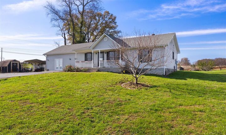 Property Photo:  101 Porter Court  KY 42103-8546