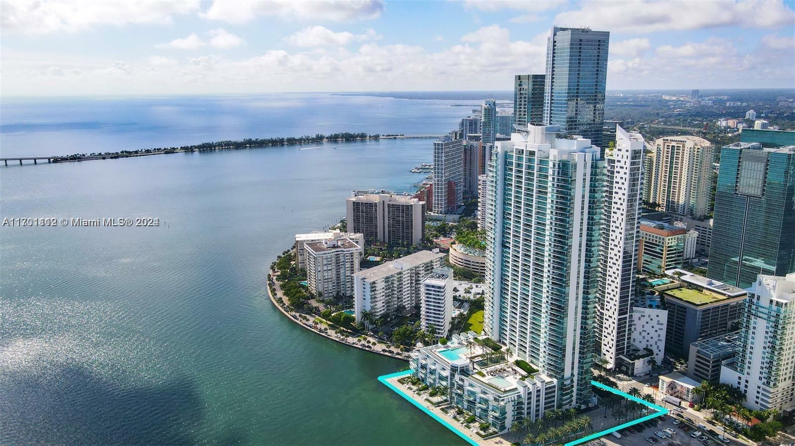 Property Photo:  1331 Brickell Bay Dr 903  FL 33131 