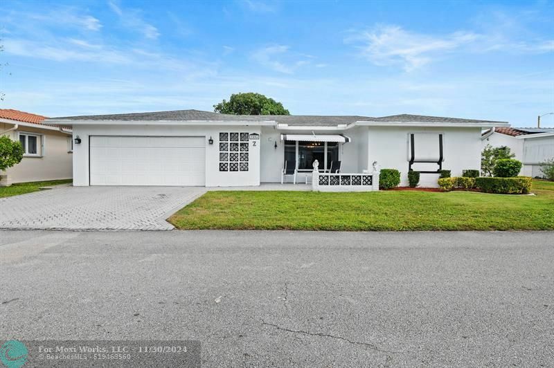 Property Photo:  5804 NW 87th Ter  FL 33321 