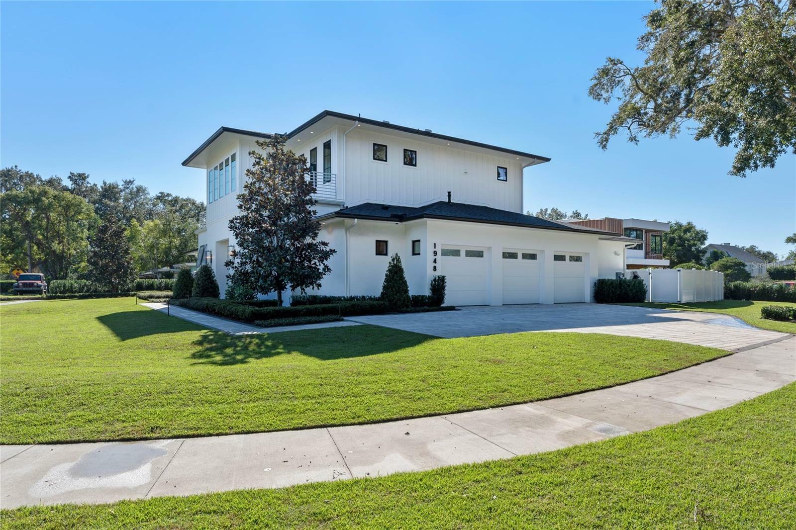 Property Photo:  1948 Rowena Avenue  FL 32803 