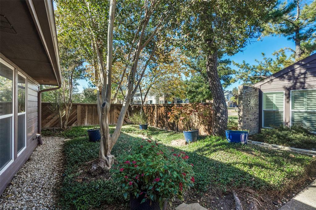 Property Photo:  3000 Townbluff Drive  TX 75075 