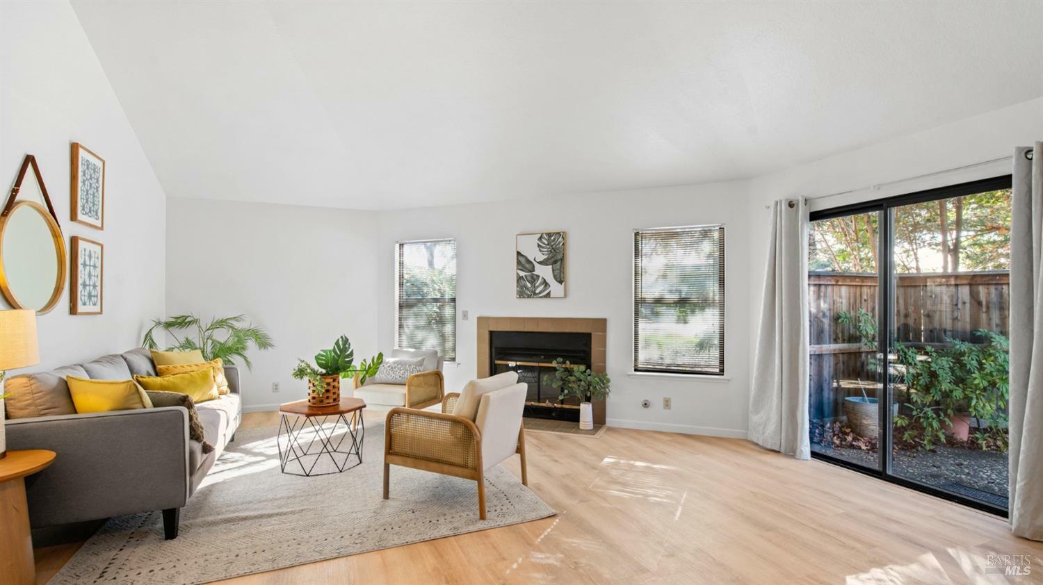 Property Photo:  1317 Hawthorne Court  CA 95620 