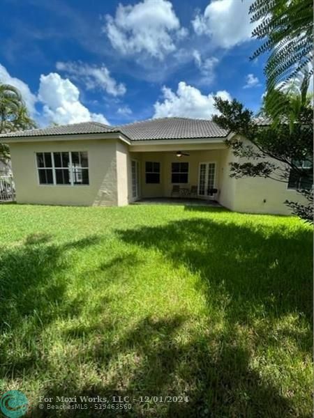 Property Photo:  726 Aster Way  FL 33327 