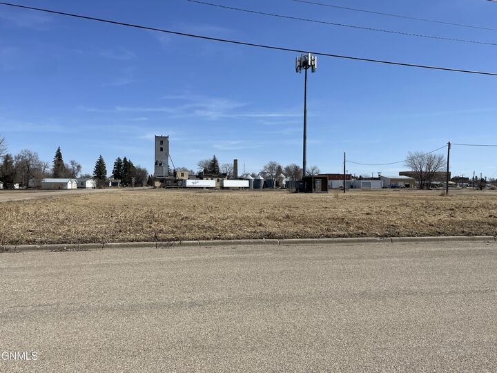 Property Photo: 1250 2nd Street N ND 58421