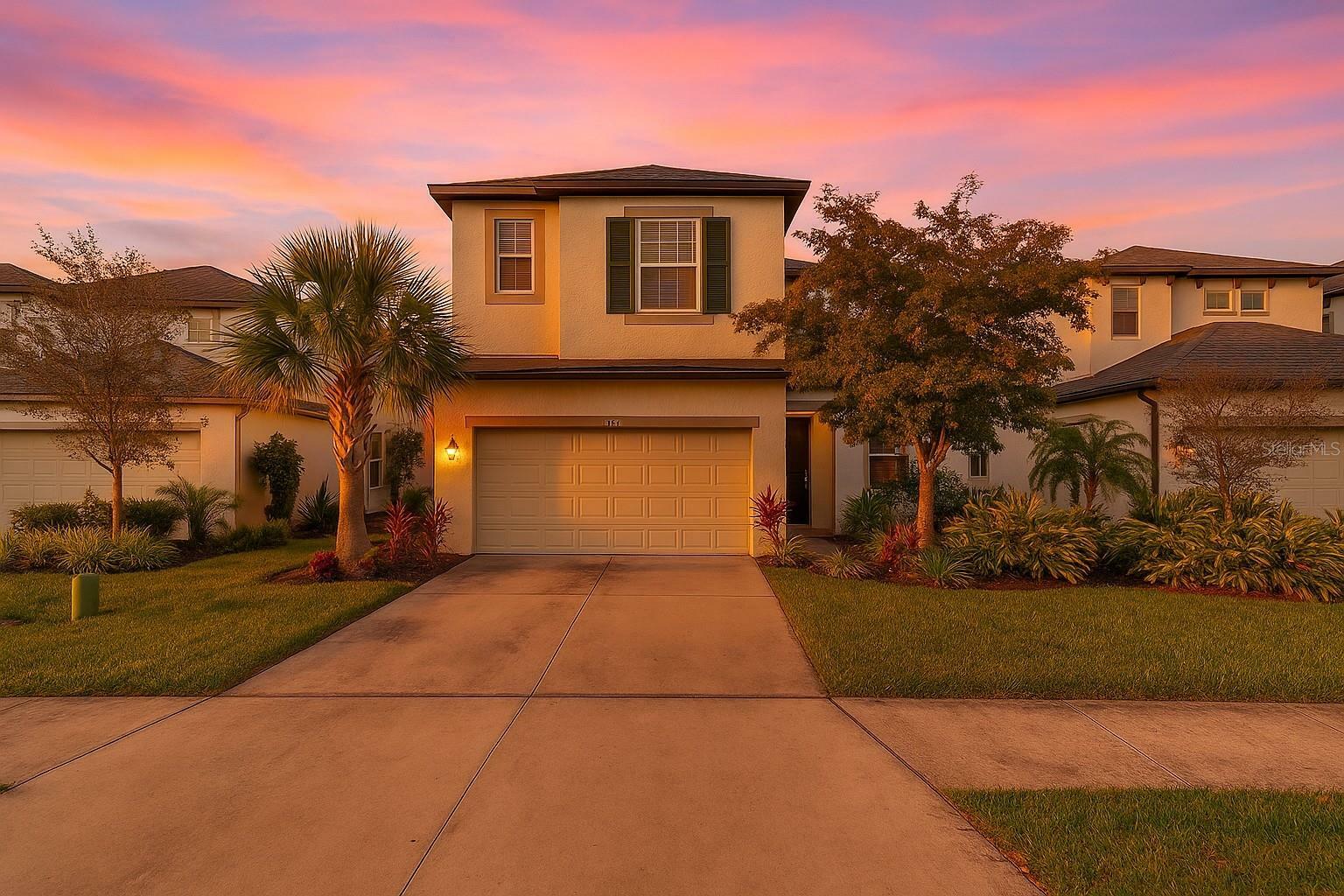 Property Photo: 5548 Summit Glen FL 34203