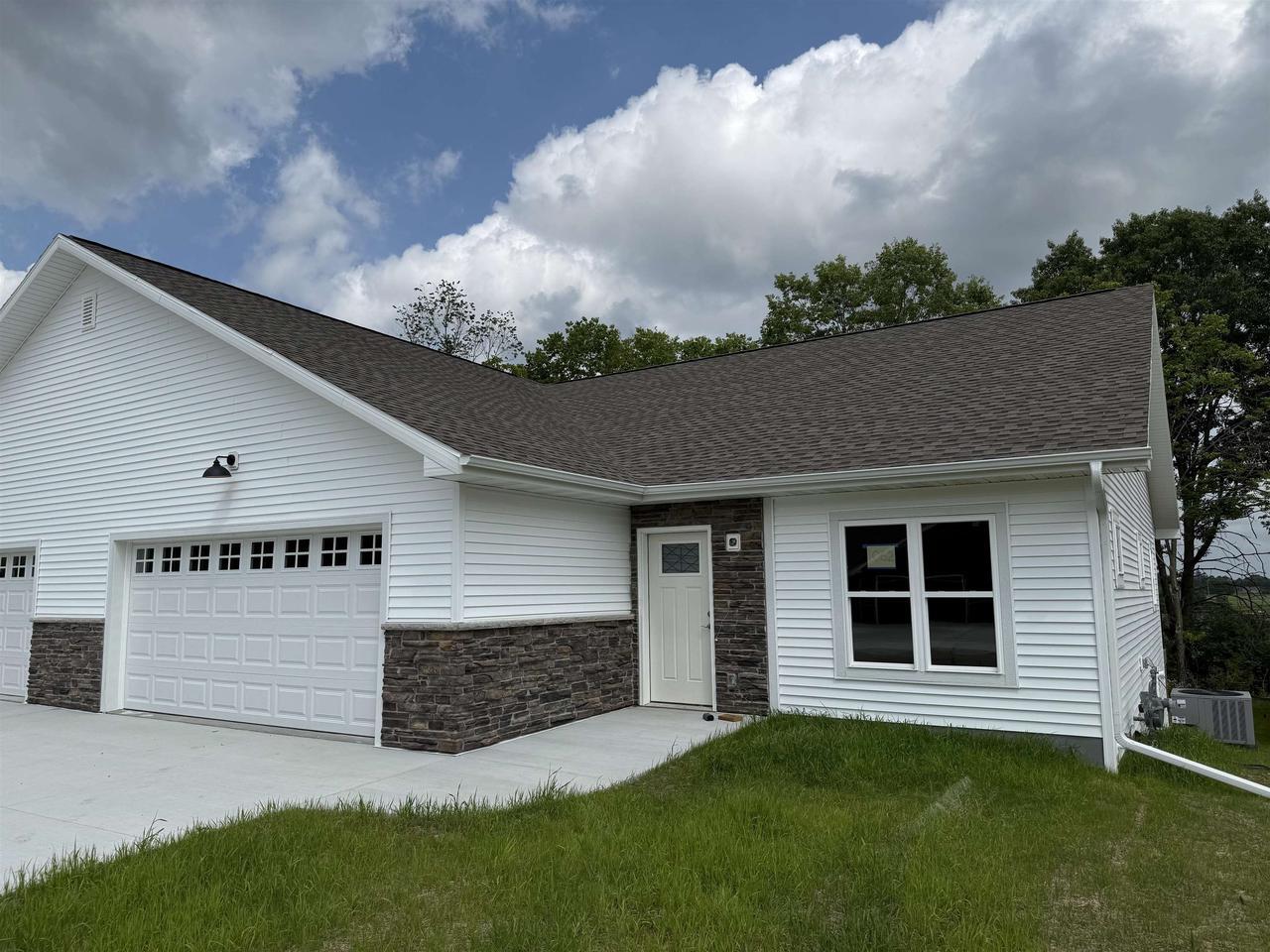 Property Photo: 1062 Armida Court WI 53959