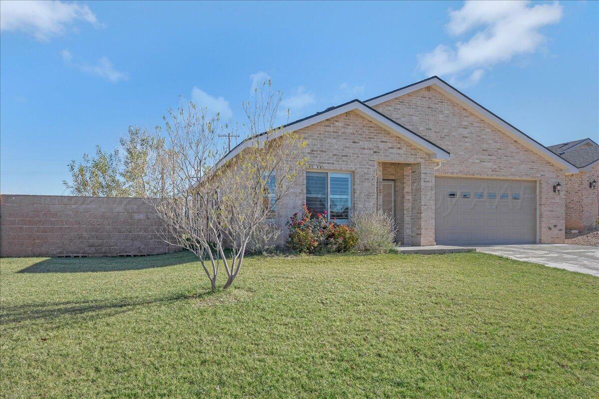 Property Photo:  4408 Chardonnay Way  TX 79124-1842 