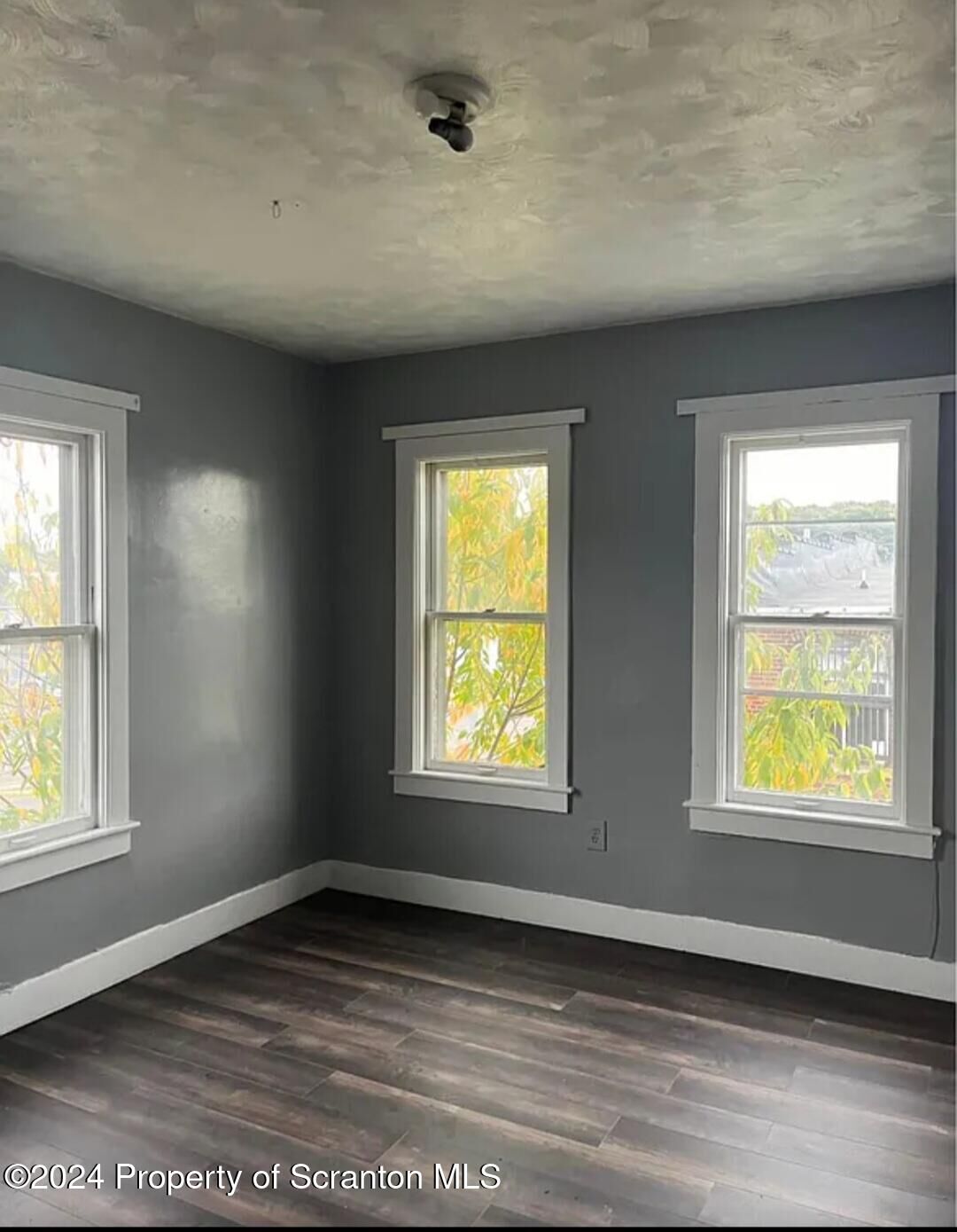 Property Photo:  734 Grant 4  PA 18519 