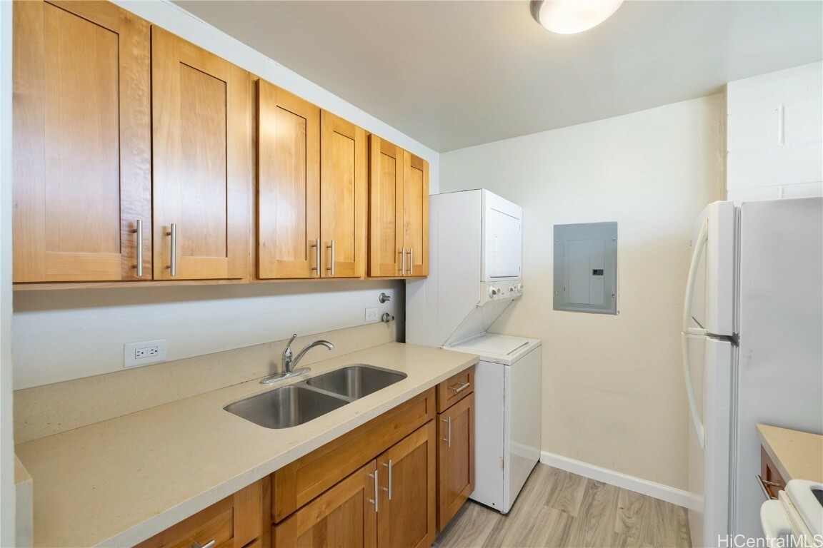 Property Photo:  1134 Kinau Street 1202  HI 96814 