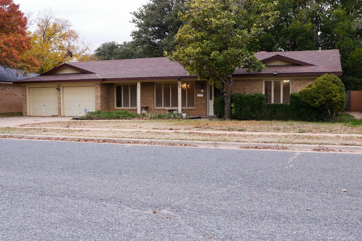 7902 Lynnhaven Avenue  Lubbock TX 79423 photo