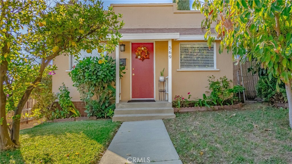Property Photo: 569 Meridian Terrace CA 90042