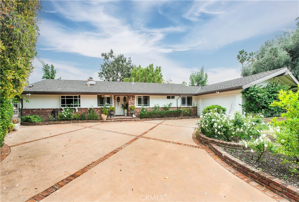 Property Photo:  16722 Knollwood Drive  CA 91344 