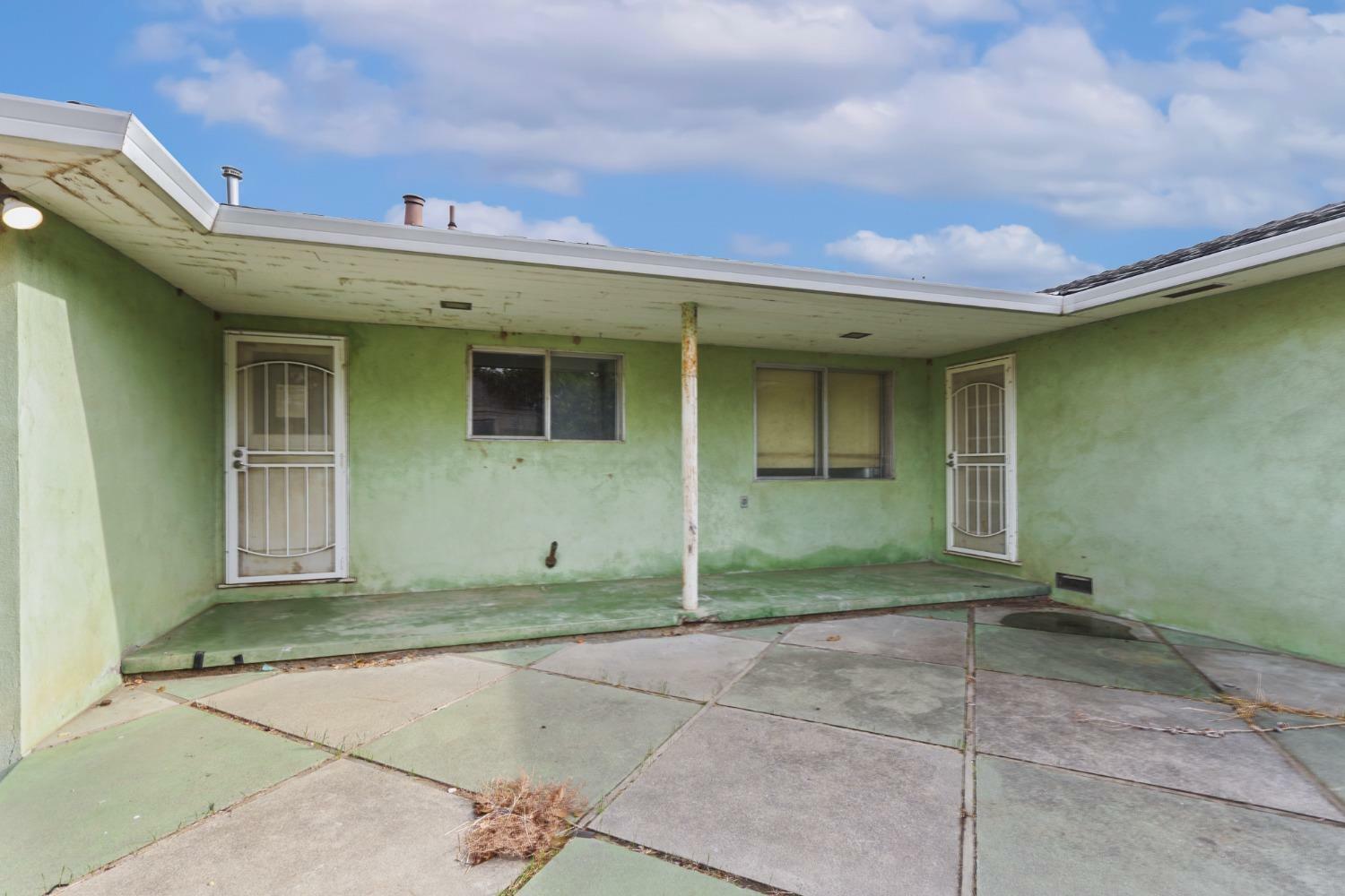 Property Photo:  35800 Willow Avenue  CA 95612 