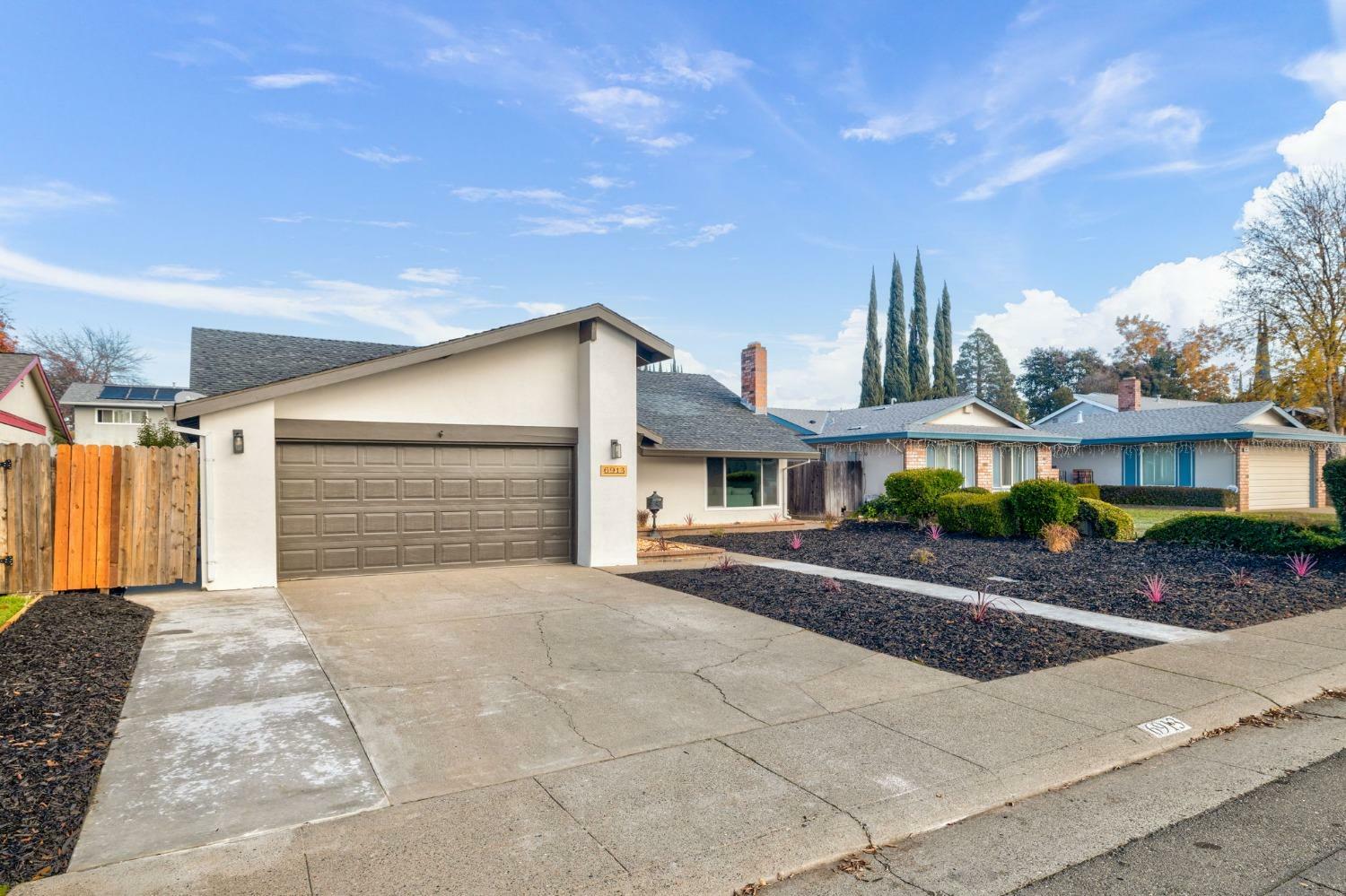 Property Photo:  6913 Ellsworth Circle  CA 95628 