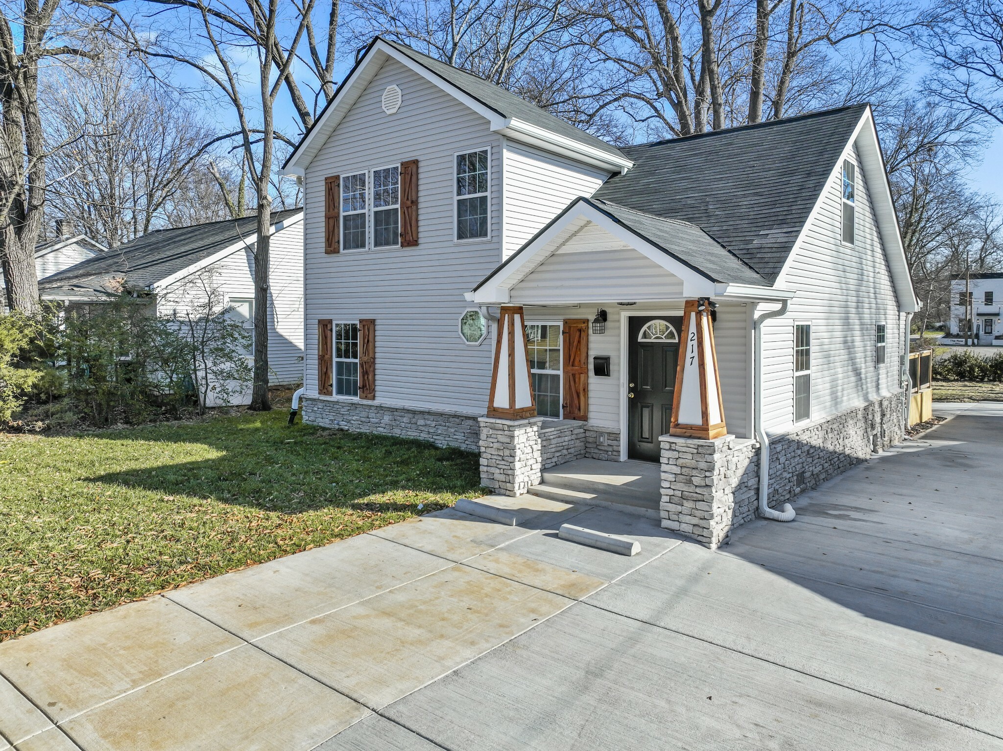 Property Photo:  217 Richardson Ave  TN 37130 