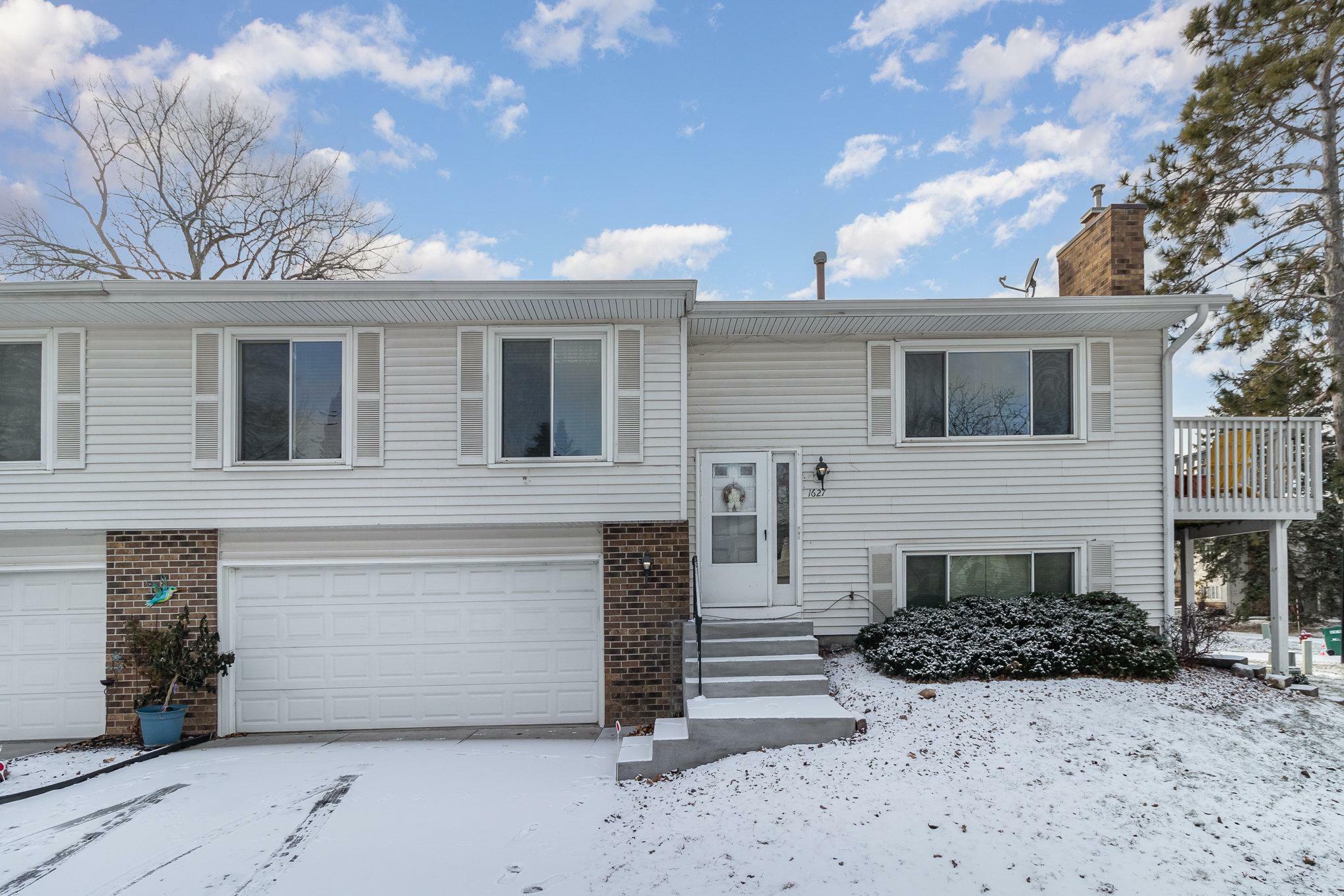 Property Photo:  1627 W 140th Street  MN 55337 